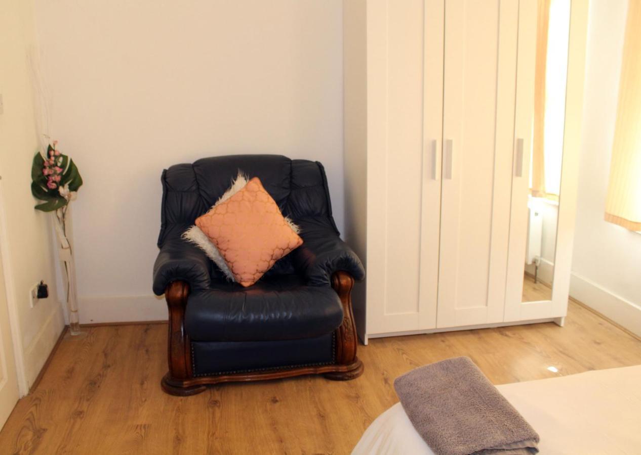 Cozy Rooms Or Apartment In London Townhouse Fast Links To Central Eksteriør billede