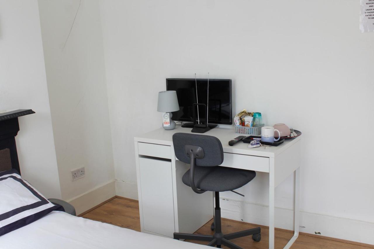 Cozy Rooms Or Apartment In London Townhouse Fast Links To Central Værelse billede